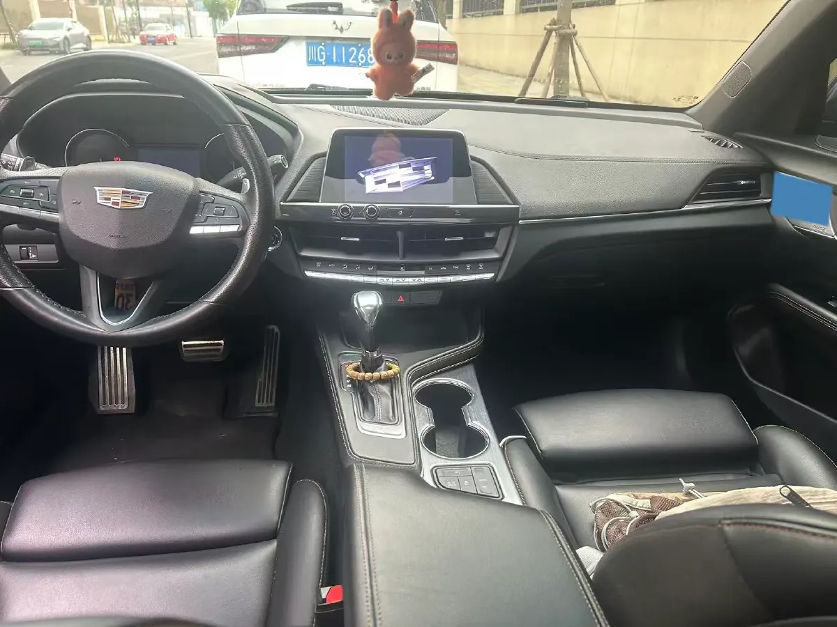 2021 Cadillac CT4 2.0T 237HP L4 8AT,autocango,china used car exporter,china ev exporter,chinese used car exporter,chinese used ev exporter