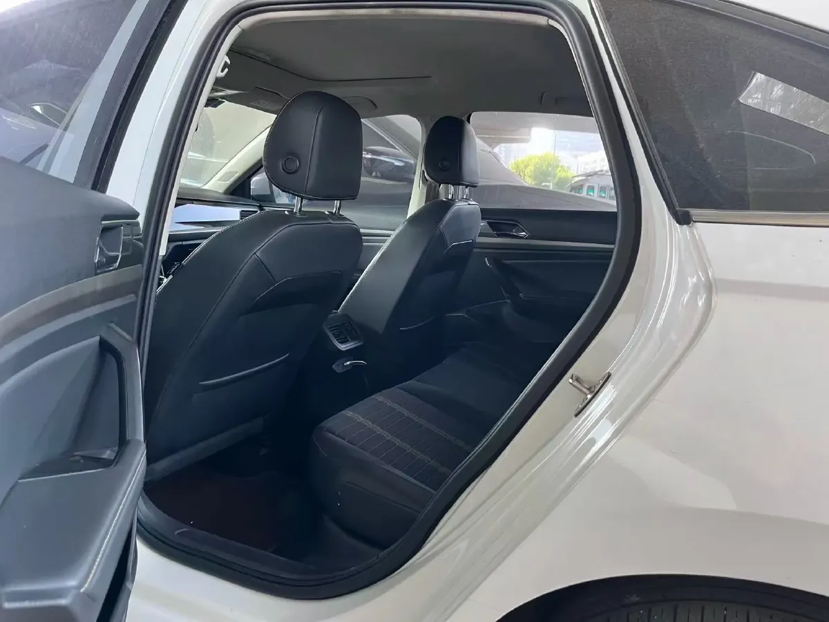 2021 Volkswagen Lavida 1.5L 113HP L4 6AT,autocango,china used car exporter,china ev exporter,chinese used car exporter,chinese used ev exporter