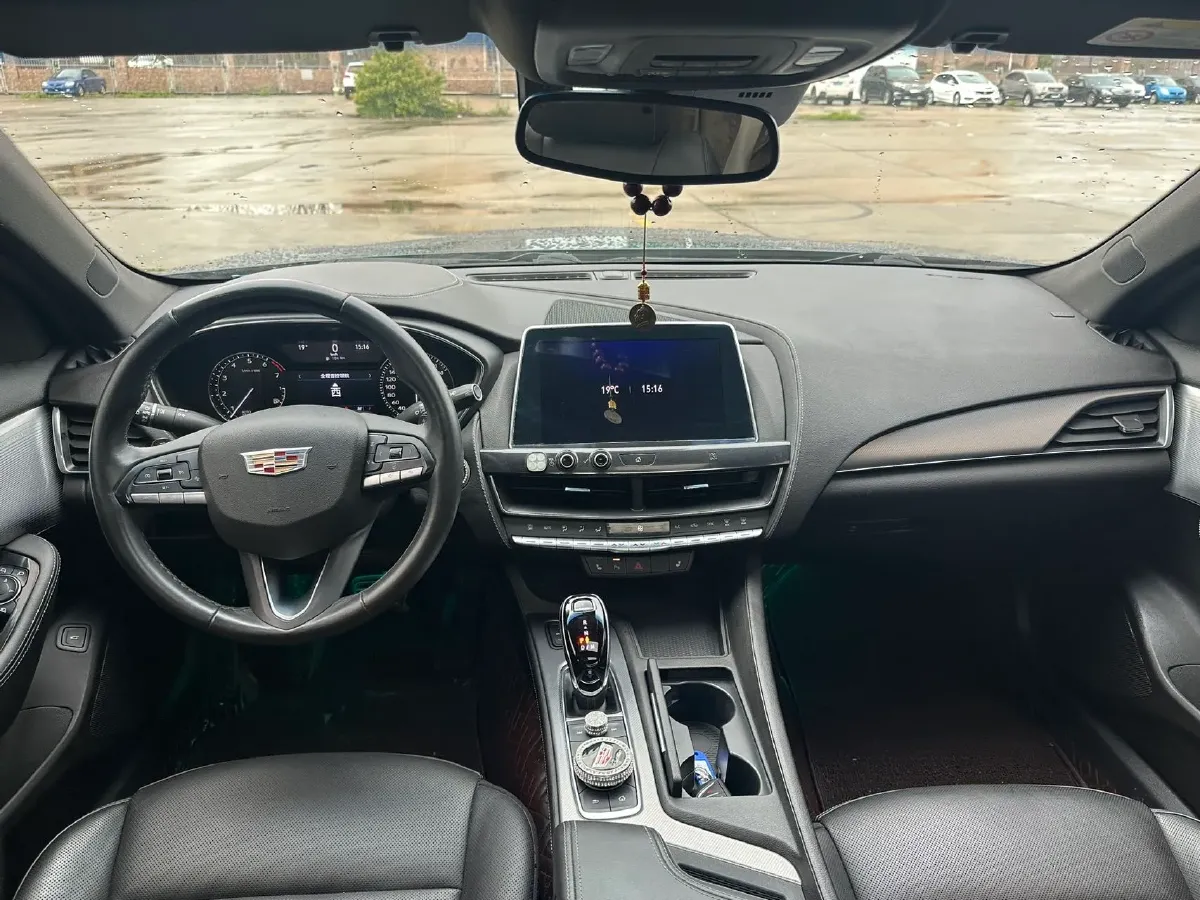 2021 Cadillac CT5 2.0T 237HP L4 10AT,autocango,china used car exporter,china ev exporter,chinese used car exporter,chinese used ev exporter