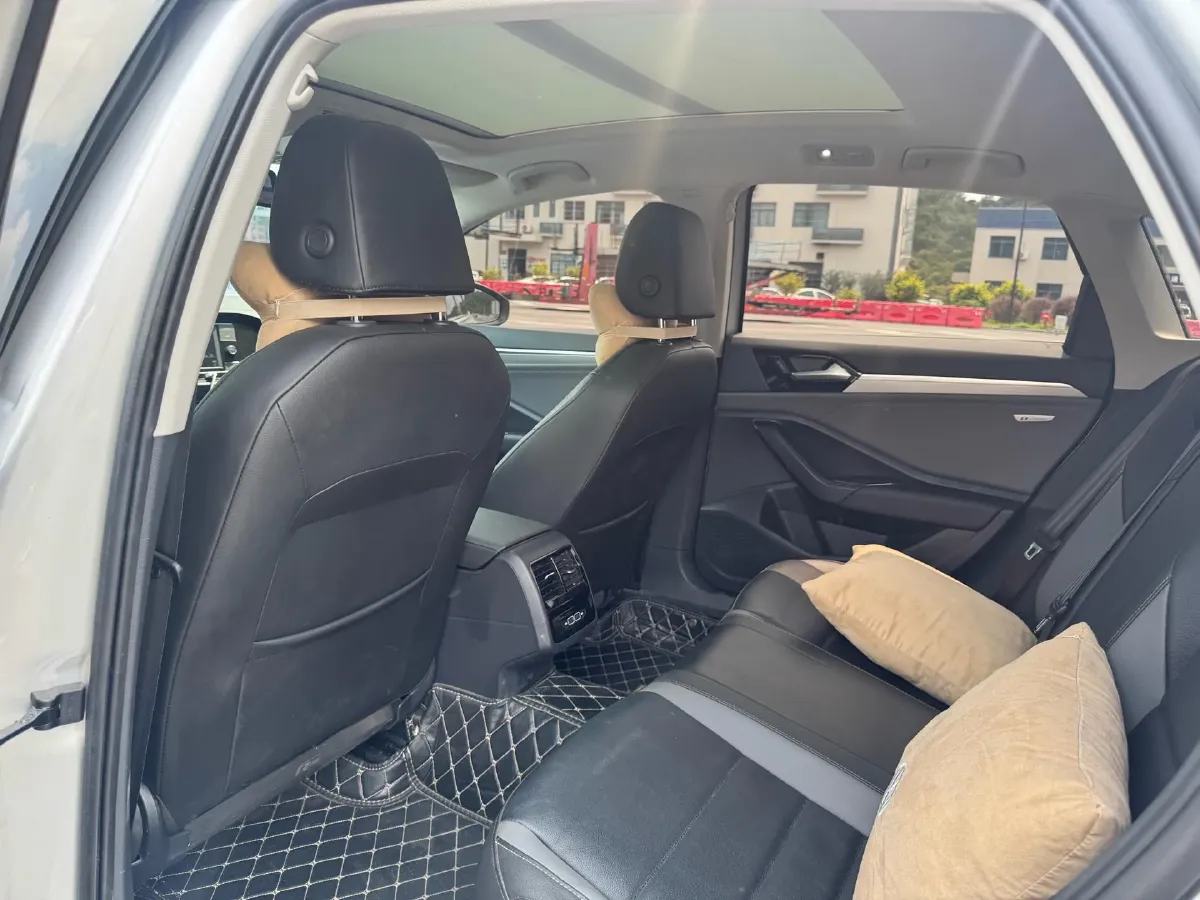 2020 Volkswagen Sagitar 1.4T 150HP L4 7DCT,autocango,china used car exporter,china ev exporter,chinese used car exporter,chinese used ev exporter