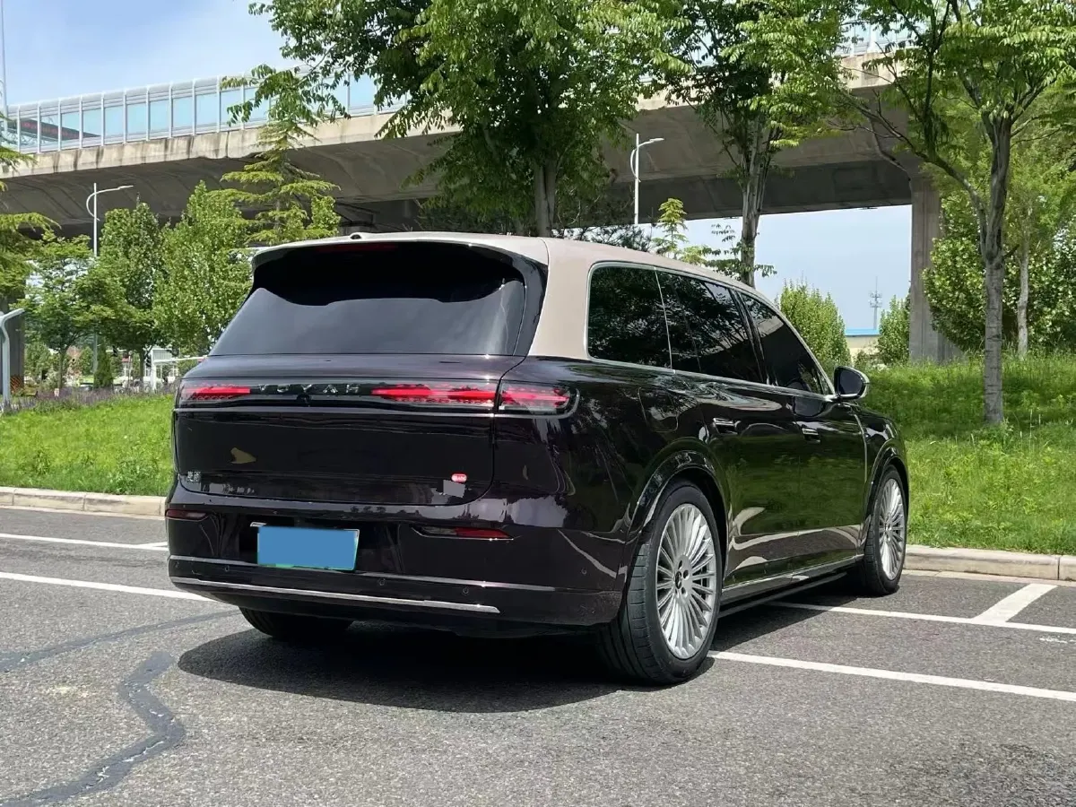 2026 Voyah 9L 1.5T 150HP L4 PHEV,autocango,china used car exporter,china ev exporter,chinese used car exporter,chinese used ev exporter