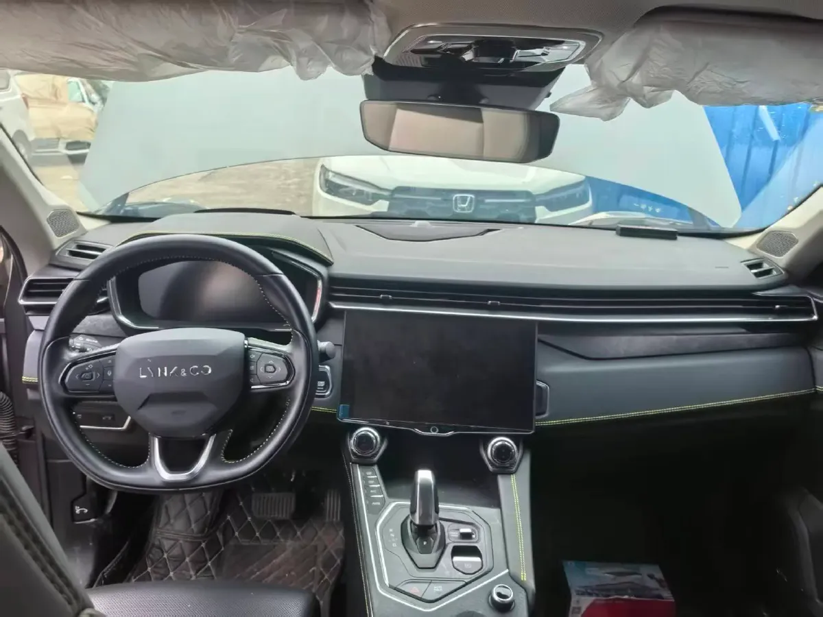 2022 LYNK&CO 05 2.0T 254HP L4 8AT,autocango,china used car exporter,china ev exporter,chinese used car exporter,chinese used ev exporter