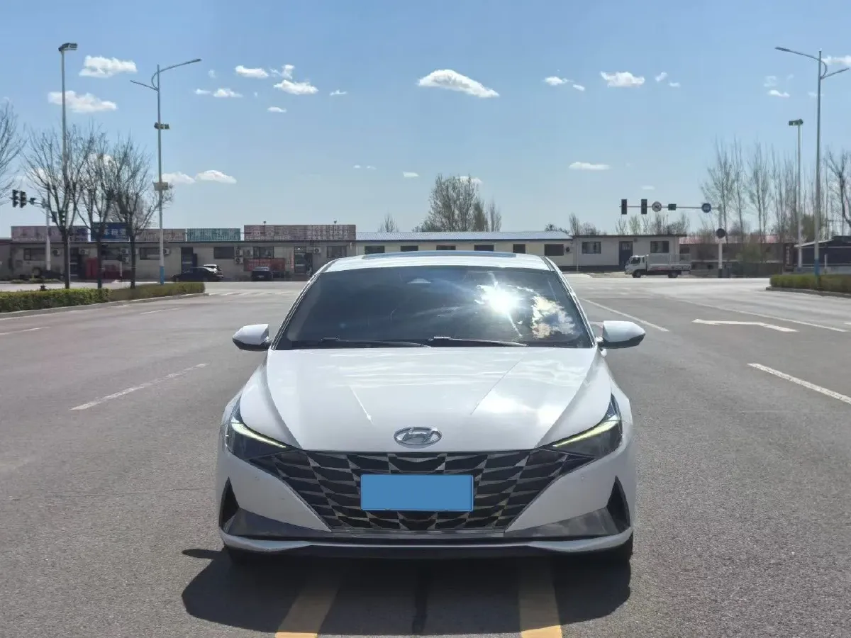 2022 Hyundai Elantra 1.5L 115HP L4 CVT,autocango,china used car exporter,china ev exporter,chinese used car exporter,chinese used ev exporter