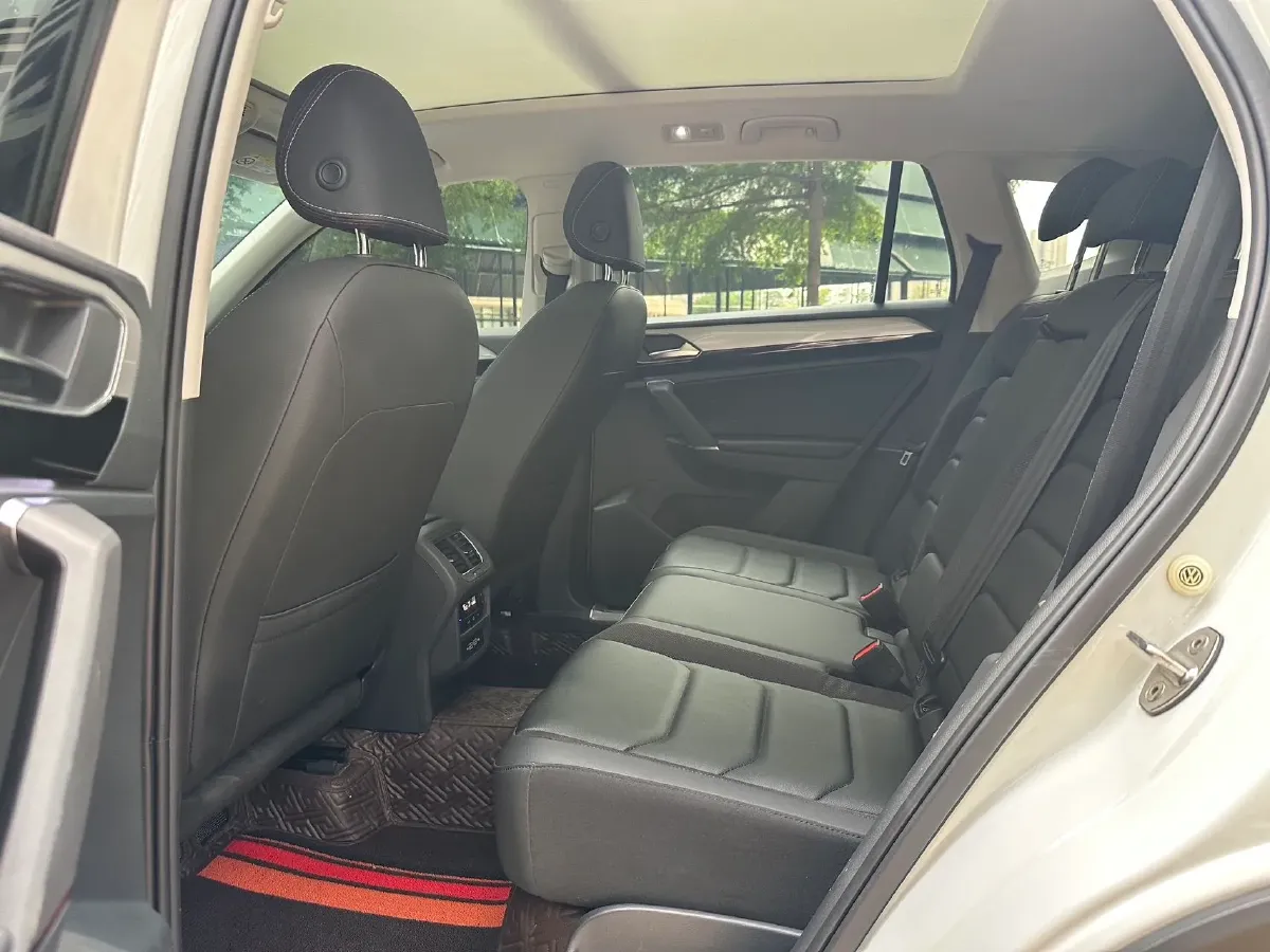 2021 Volkswagen Tayron 2.0T 186HP L4 7DCT,autocango,china used car exporter,china ev exporter,chinese used car exporter,chinese used ev exporter