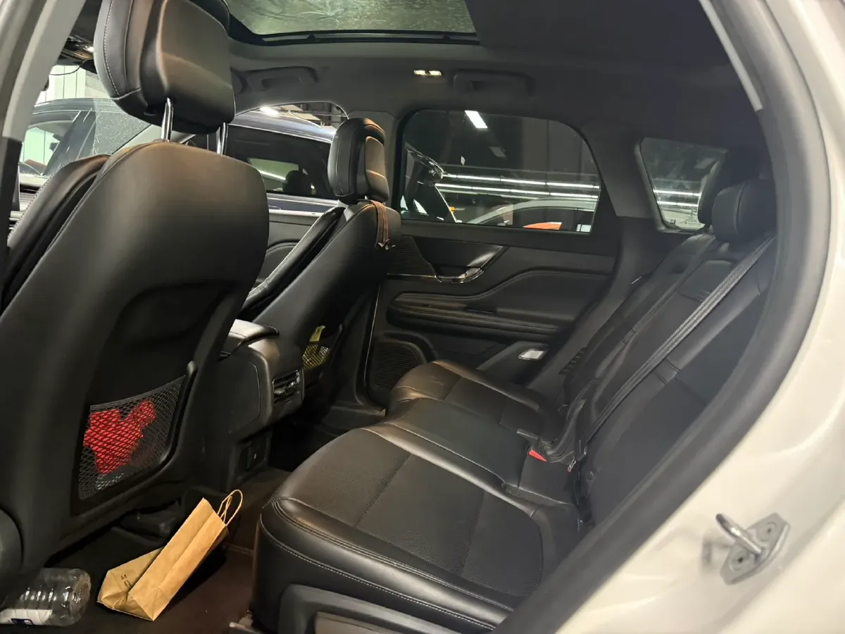 2021 Lincoln Corsair 2.0T 245HP L4 8AT,autocango,china used car exporter,china ev exporter,chinese used car exporter,chinese used ev exporter