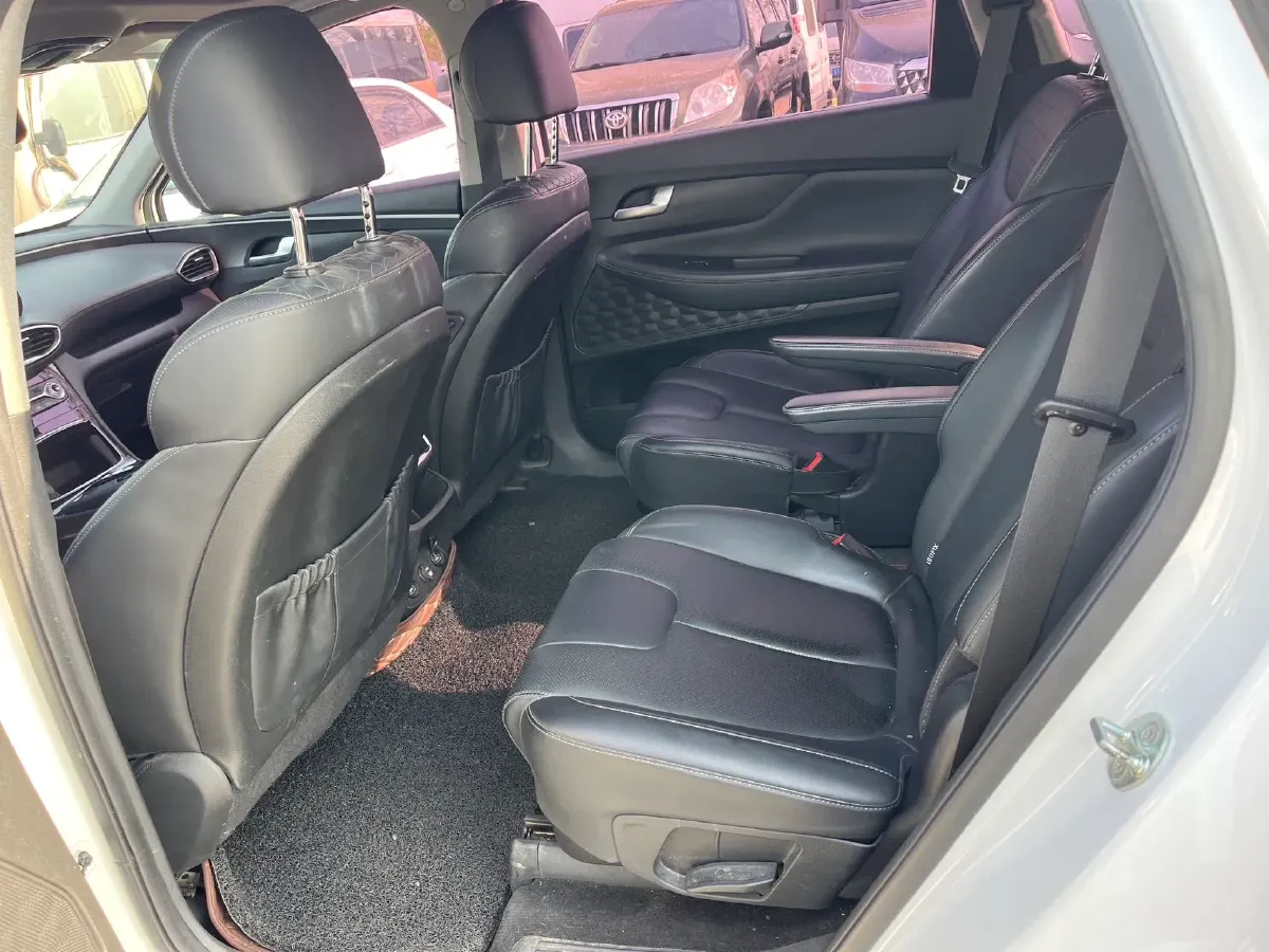 2019 Hyundai Santafe 2.0T 240HP L4 8AT,autocango,china used car exporter,china ev exporter,chinese used car exporter,chinese used ev exporter
