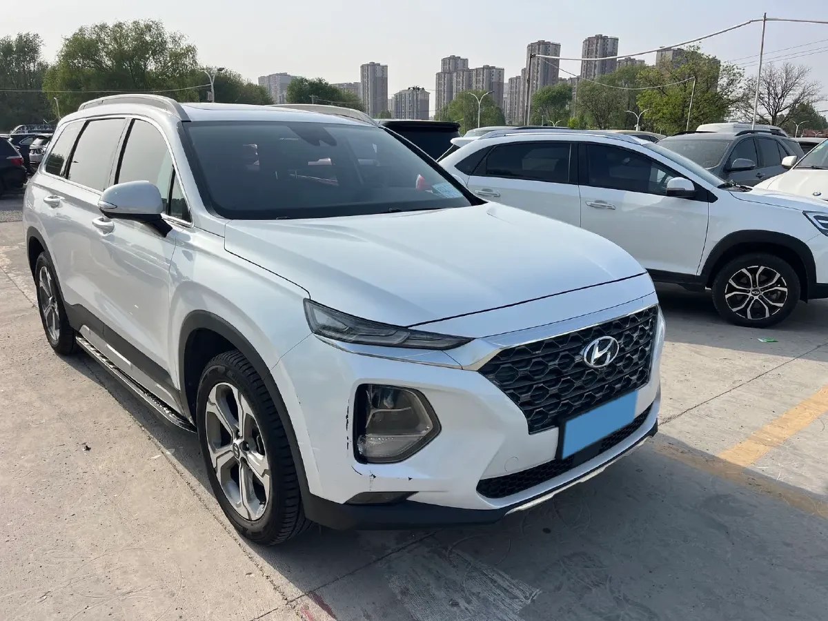 2019 Hyundai Santafe 2.0T 240HP L4 8AT,autocango,china used car exporter,china ev exporter,chinese used car exporter,chinese used ev exporter