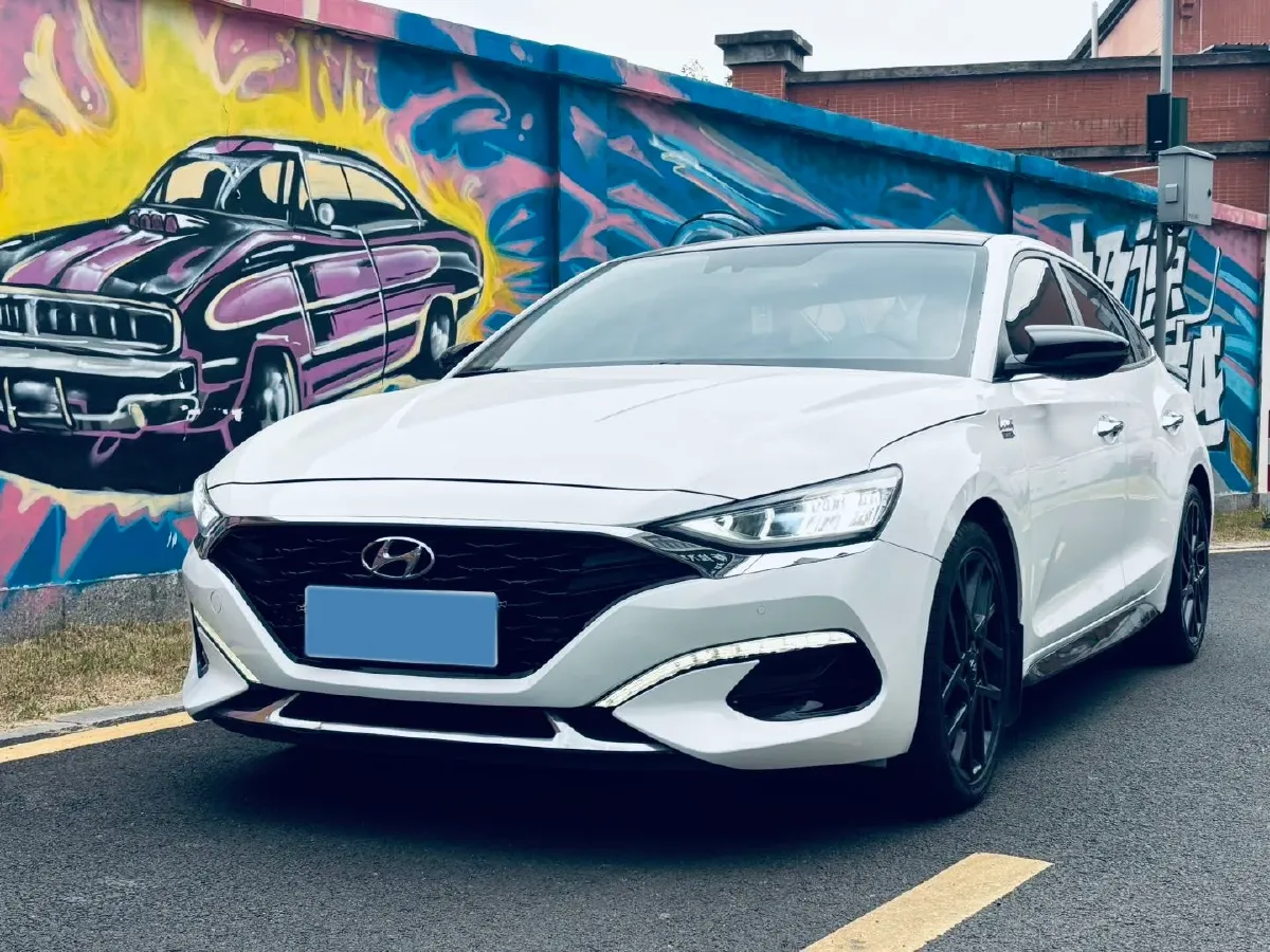2021 Hyundai La Festa 1.6T 204HP L4 7DCT,autocango,china used car exporter,china ev exporter,chinese used car exporter,chinese used ev exporter