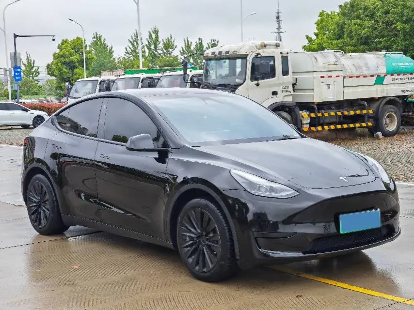 2022 Tesla Model Y BEV 60KWH,autocango,china used car exporter,china ev exporter,chinese used car exporter,chinese used ev exporter