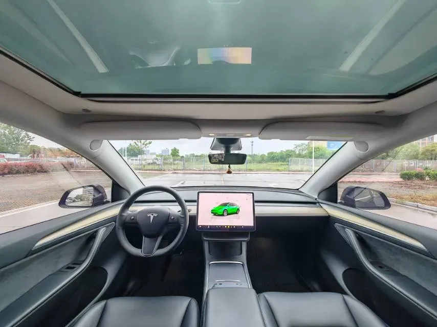 2022 Tesla Model Y BEV 60KWH,autocango,china used car exporter,china ev exporter,chinese used car exporter,chinese used ev exporter