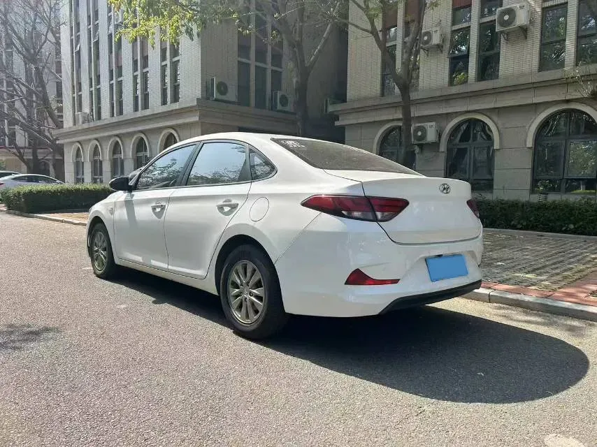 2020 Hyundai Celesta 1.6L 123HP L4 6AT,autocango,china used car exporter,china ev exporter,chinese used car exporter,chinese used ev exporter