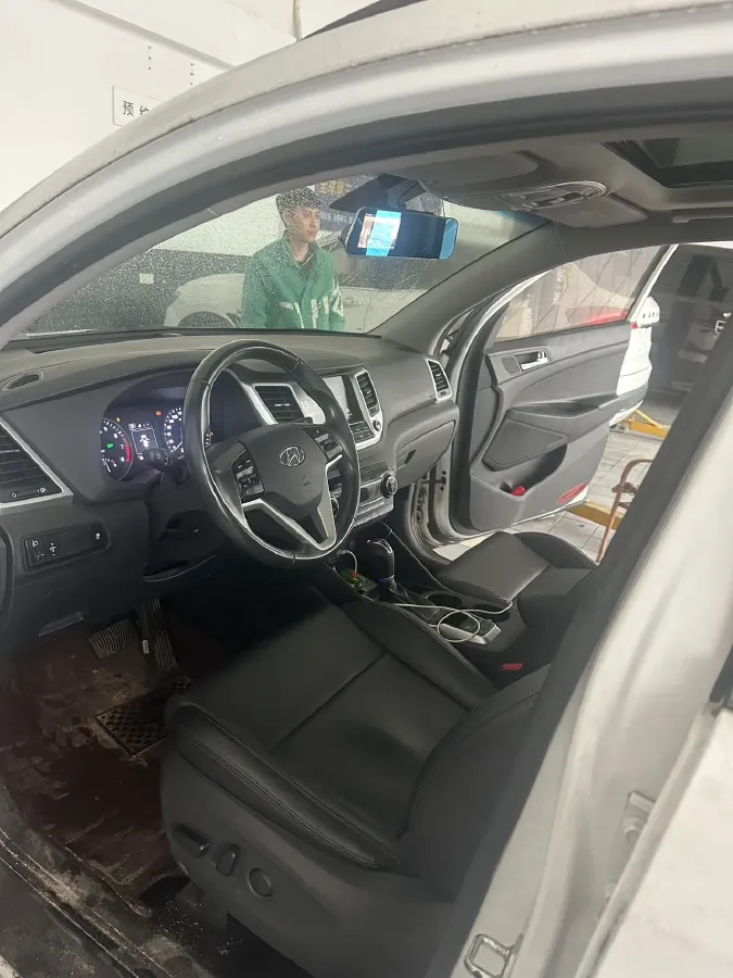 2019 Hyundai Tucson 1.6T 177HP L4 7DCT,autocango,china used car exporter,china ev exporter,chinese used car exporter,chinese used ev exporter