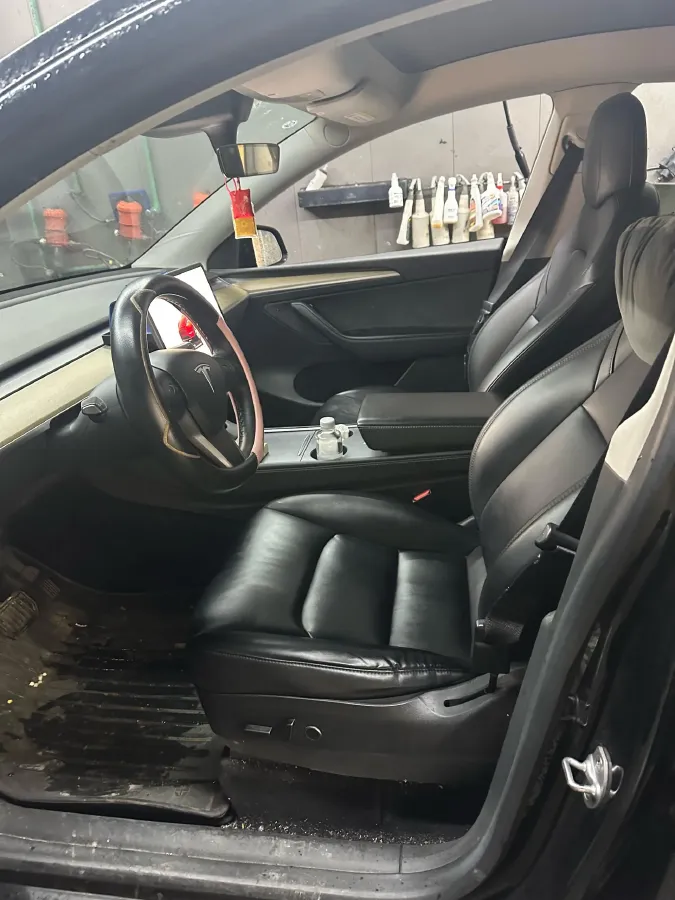 2022 Tesla Model Y BEV 60KWH,autocango,china used car exporter,china ev exporter,chinese used car exporter,chinese used ev exporter