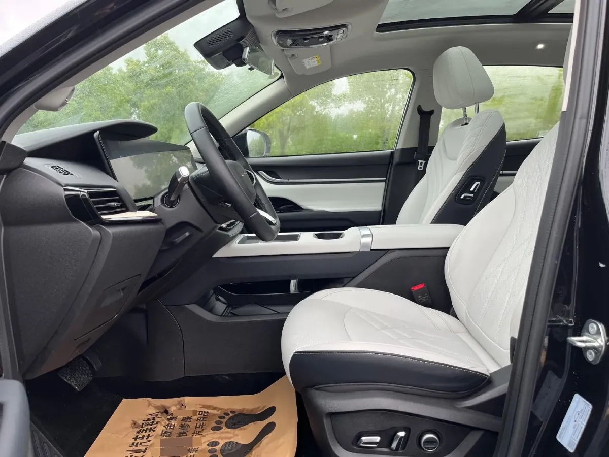 2023 Chery EV eQ7 BEV 67.12KWH,autocango,china used car exporter,china ev exporter,chinese used car exporter,chinese used ev exporter