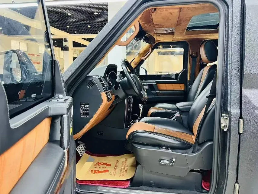 2017 Mercedes-Benz C Class 2.0T 245HP L4 7AT,autocango,china used car exporter,china ev exporter,chinese used car exporter,chinese used ev exporter