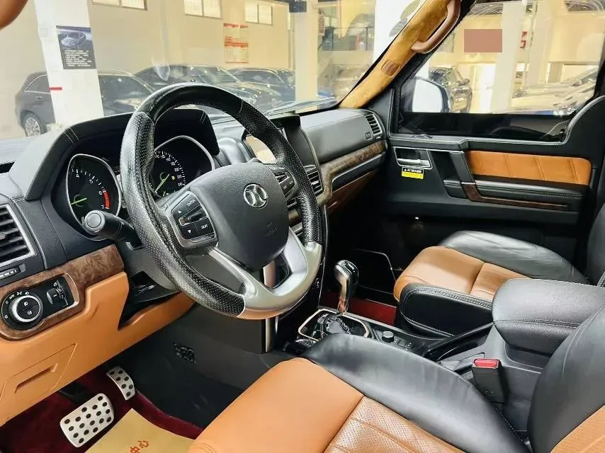 2017 Mercedes-Benz C Class 2.0T 245HP L4 7AT,autocango,china used car exporter,china ev exporter,chinese used car exporter,chinese used ev exporter