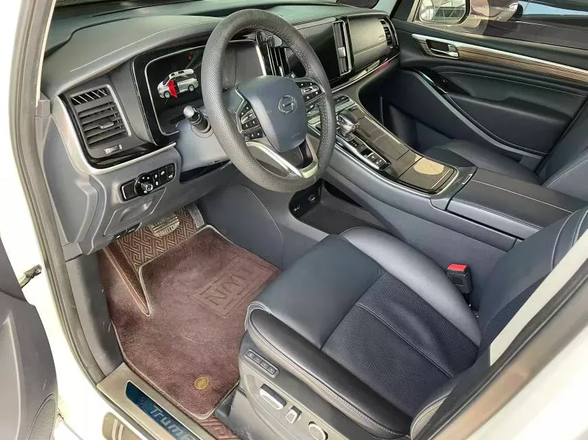 2021 GAC Trumpchi M8 2.0T 252HP L4 8AT,autocango,china used car exporter,china ev exporter,chinese used car exporter,chinese used ev exporter