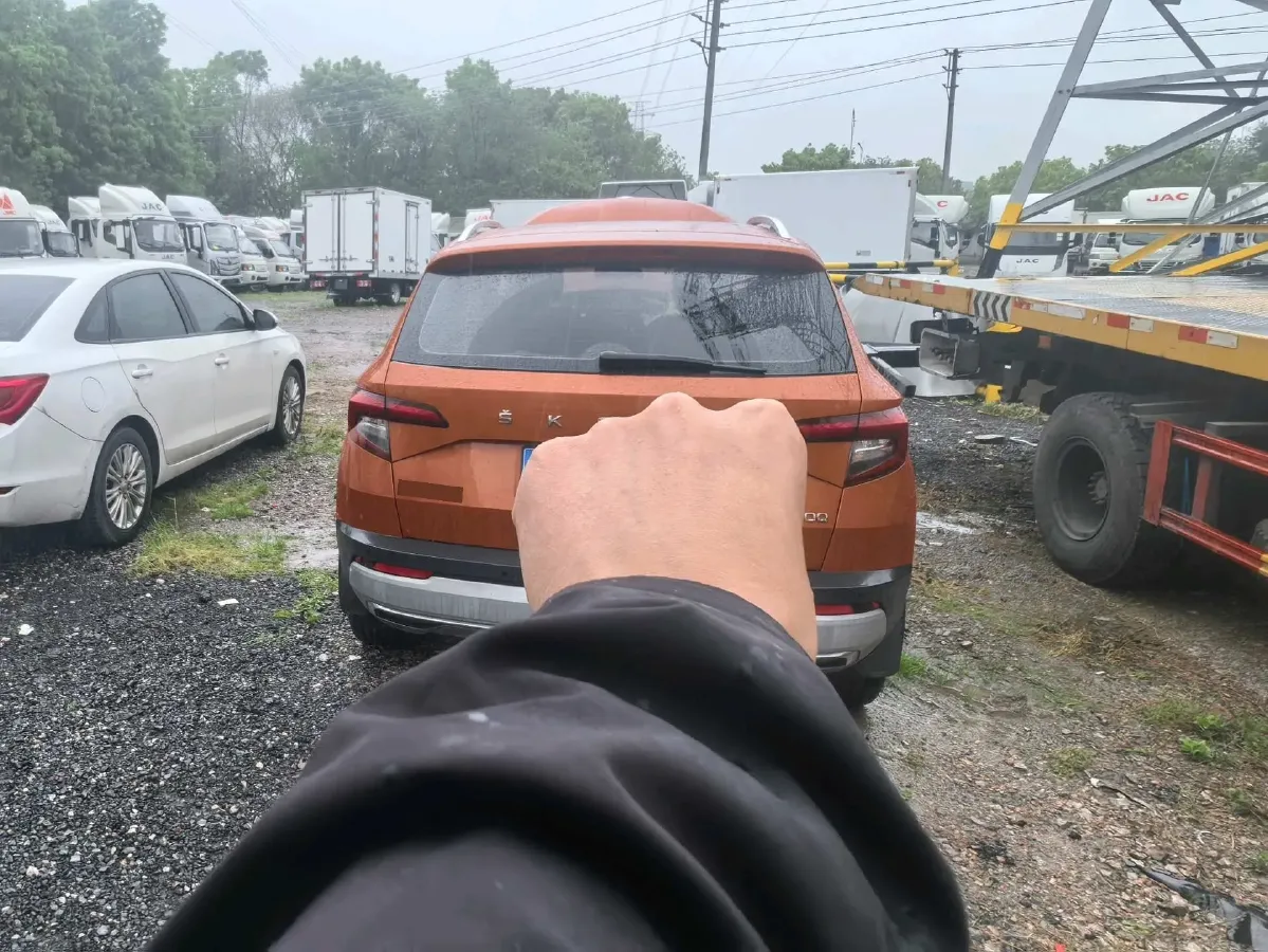 2020 Skoda Karoq 1.4T 150HP L4 7DCT,autocango,china used car exporter,china ev exporter,chinese used car exporter,chinese used ev exporter