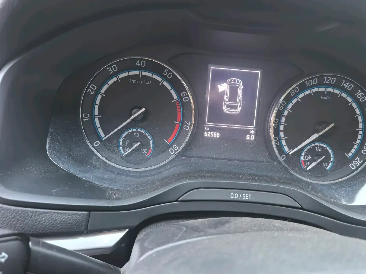 2020 Skoda Karoq 1.4T 150HP L4 7DCT,autocango,china used car exporter,china ev exporter,chinese used car exporter,chinese used ev exporter