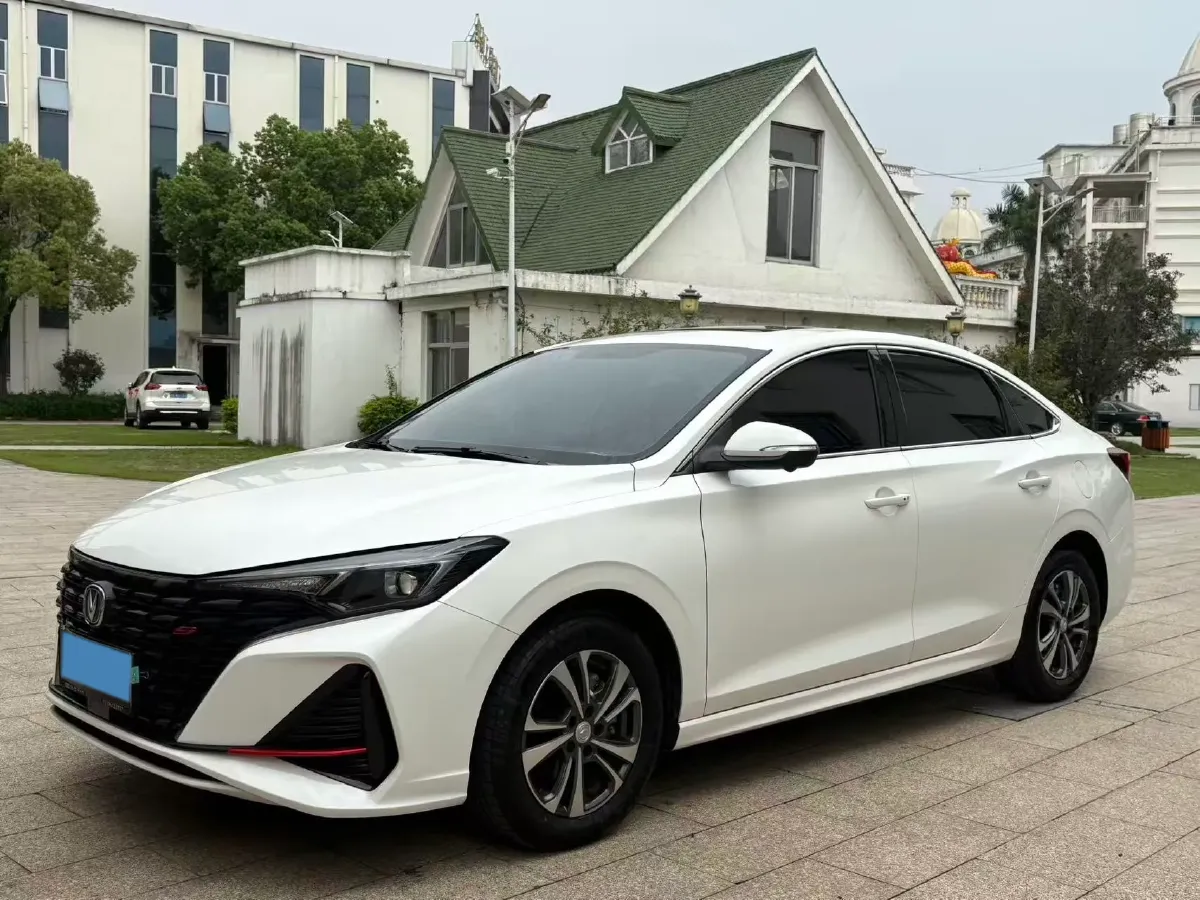 2022 ChangAn Eado 1.4T 160HP L4 7DCT,autocango,china used car exporter,china ev exporter,chinese used car exporter,chinese used ev exporter