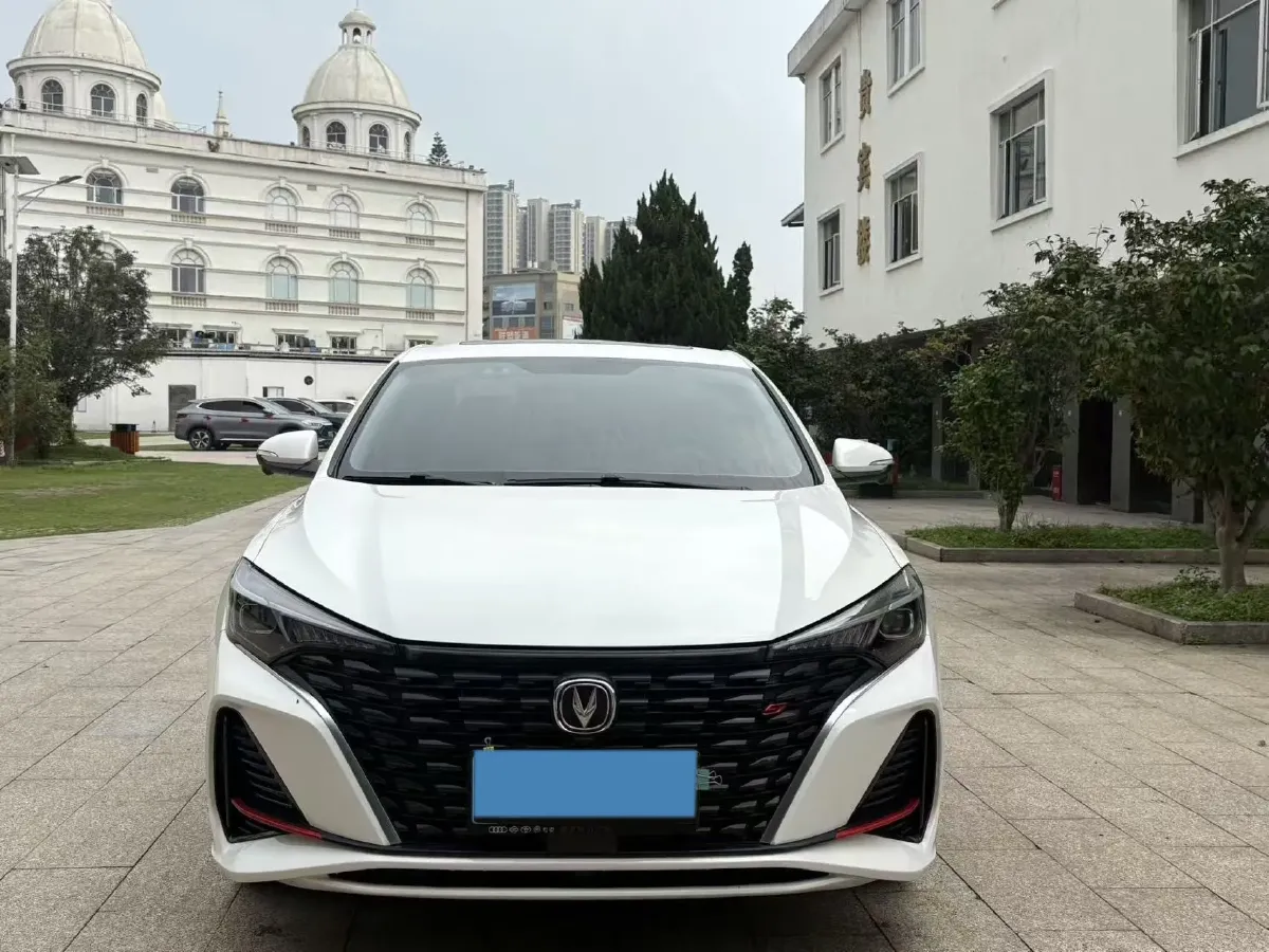 2022 ChangAn Eado 1.4T 160HP L4 7DCT,autocango,china used car exporter,china ev exporter,chinese used car exporter,chinese used ev exporter