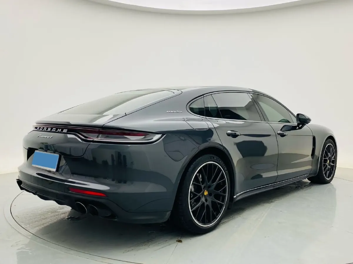 2023 Porsche Panamera 2.9T 330HP V6 8DCT,autocango,china used car exporter,china ev exporter,chinese used car exporter,chinese used ev exporter