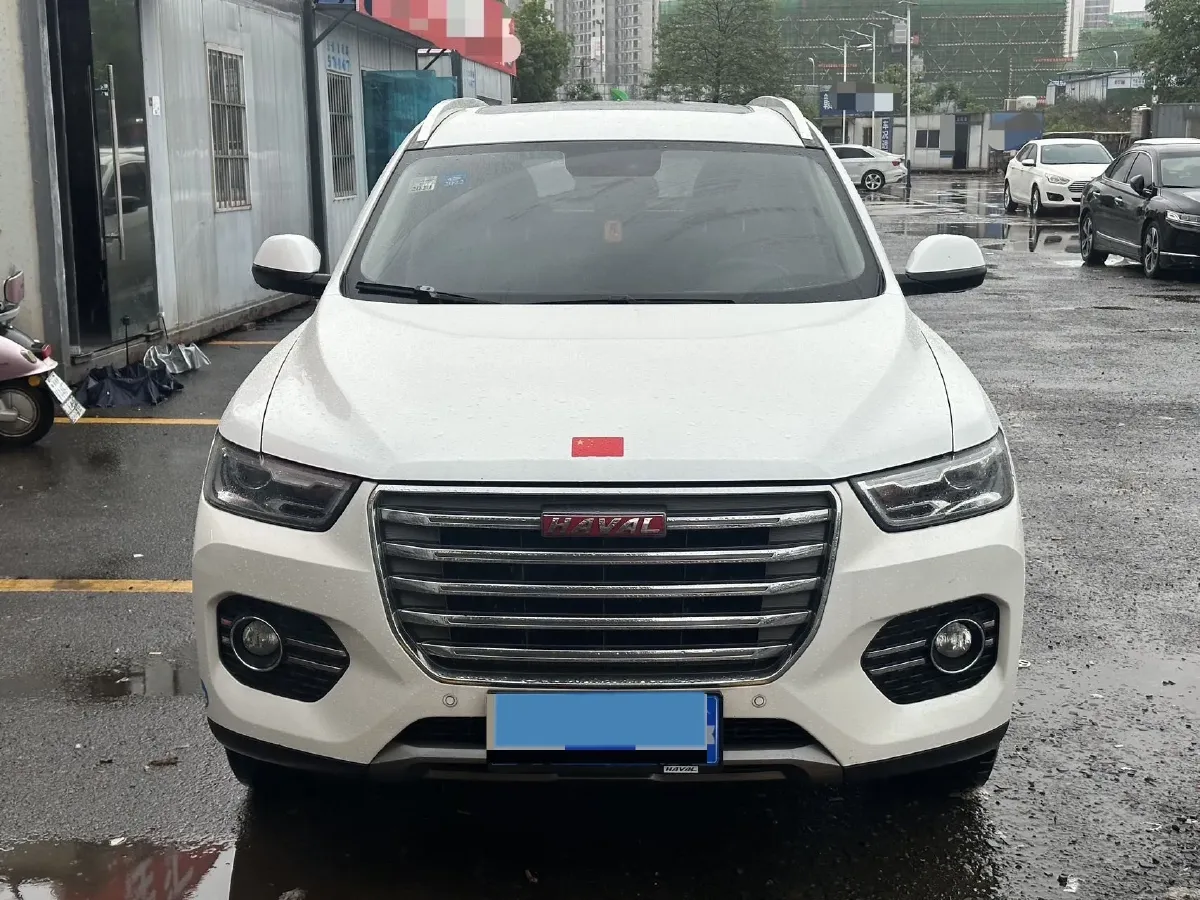 2017 Haval H6 2.0T 197HP L4 7DCT,autocango,china used car exporter,china ev exporter,chinese used car exporter,chinese used ev exporter