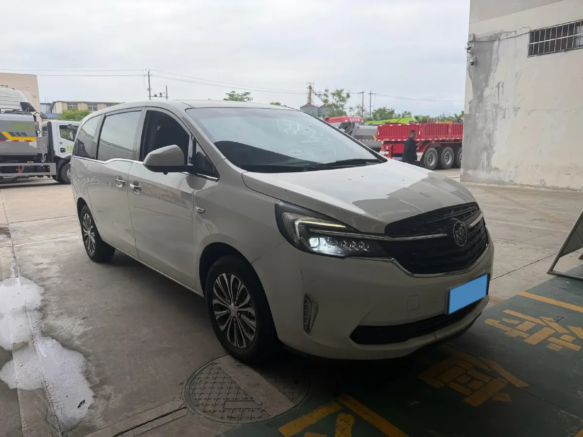 2021 Buick GL8 2.0T 237HP L4 9AT,autocango,china used car exporter,china ev exporter,chinese used car exporter,chinese used ev exporter