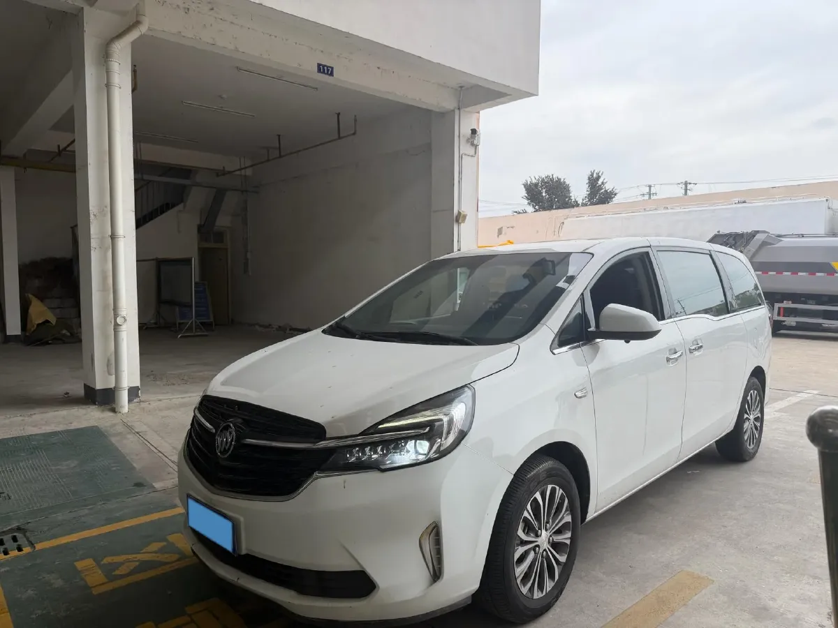 2021 Buick GL8 2.0T 237HP L4 9AT,autocango,china used car exporter,china ev exporter,chinese used car exporter,chinese used ev exporter