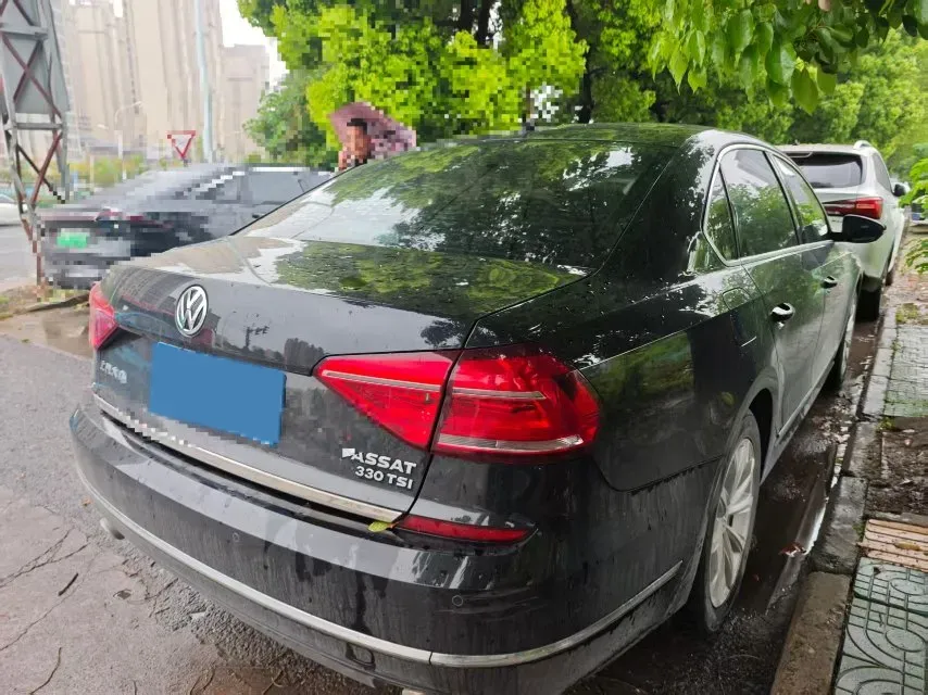 2017 Volkswagen Passat 1.8T 180HP L4 7DCT,autocango,china used car exporter,china ev exporter,chinese used car exporter,chinese used ev exporter