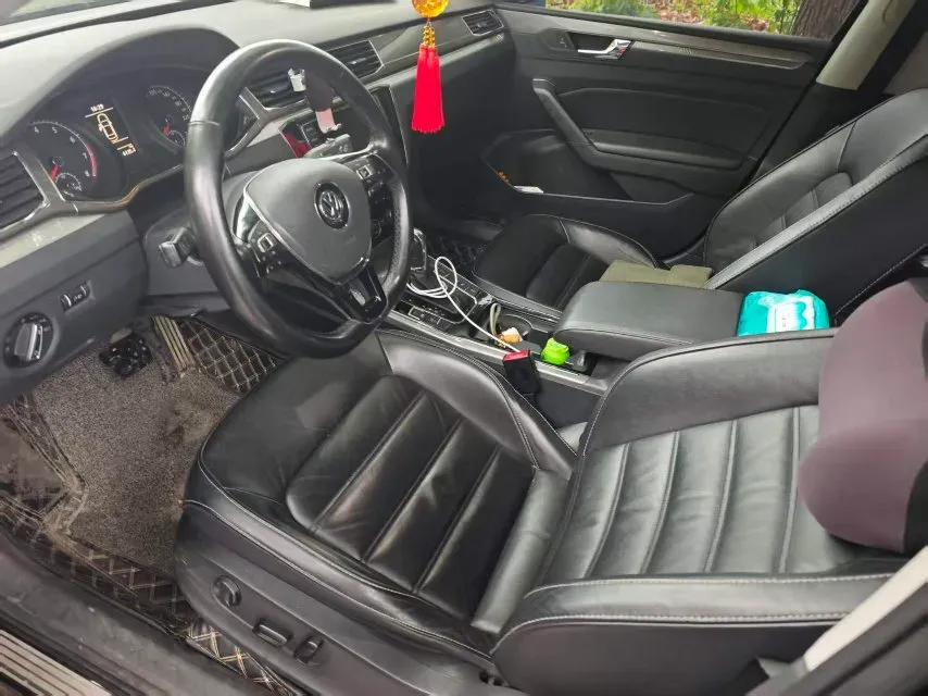 2017 Volkswagen Passat 1.8T 180HP L4 7DCT,autocango,china used car exporter,china ev exporter,chinese used car exporter,chinese used ev exporter