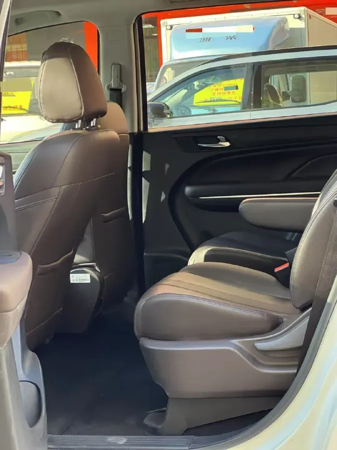 2021 GAC Trumpchi M6 1.5T 169HP L4 7DCT,autocango,china used car exporter,china ev exporter,chinese used car exporter,chinese used ev exporter