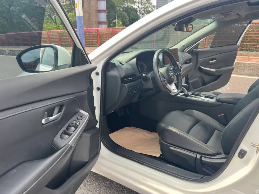 2023 Nissan Sylphy 1.6L 135HP L4 CVT,autocango,china used car exporter,china ev exporter,chinese used car exporter,chinese used ev exporter