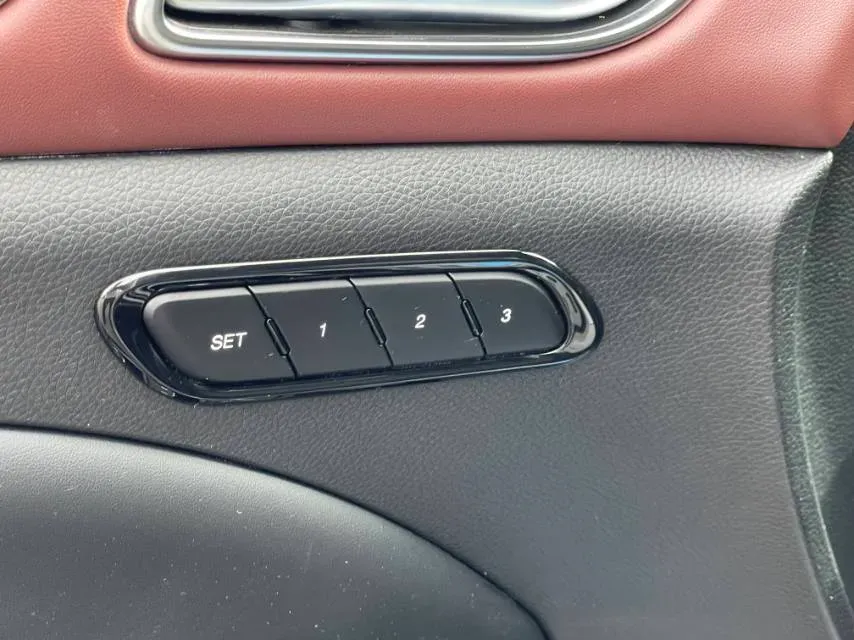 2020 GAC Trumpchi GS8 2.0T 252HP L4 6AT,autocango,china used car exporter,china ev exporter,chinese used car exporter,chinese used ev exporter