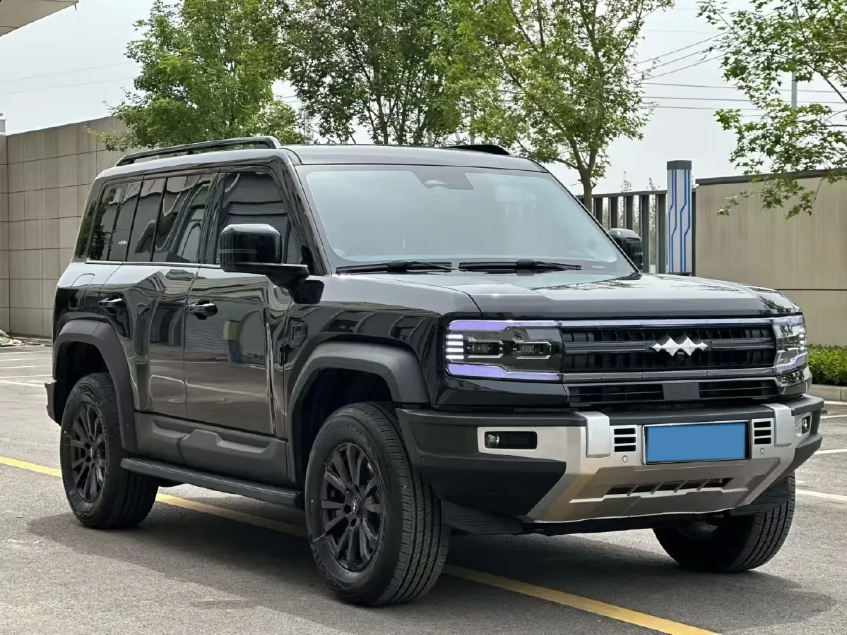 2023 FangChengBao Bao 5 1.5T 194HP L4 E-CVT PHEV 31.8KWH,autocango,china used car exporter,china ev exporter,chinese used car exporter,chinese used ev exporter