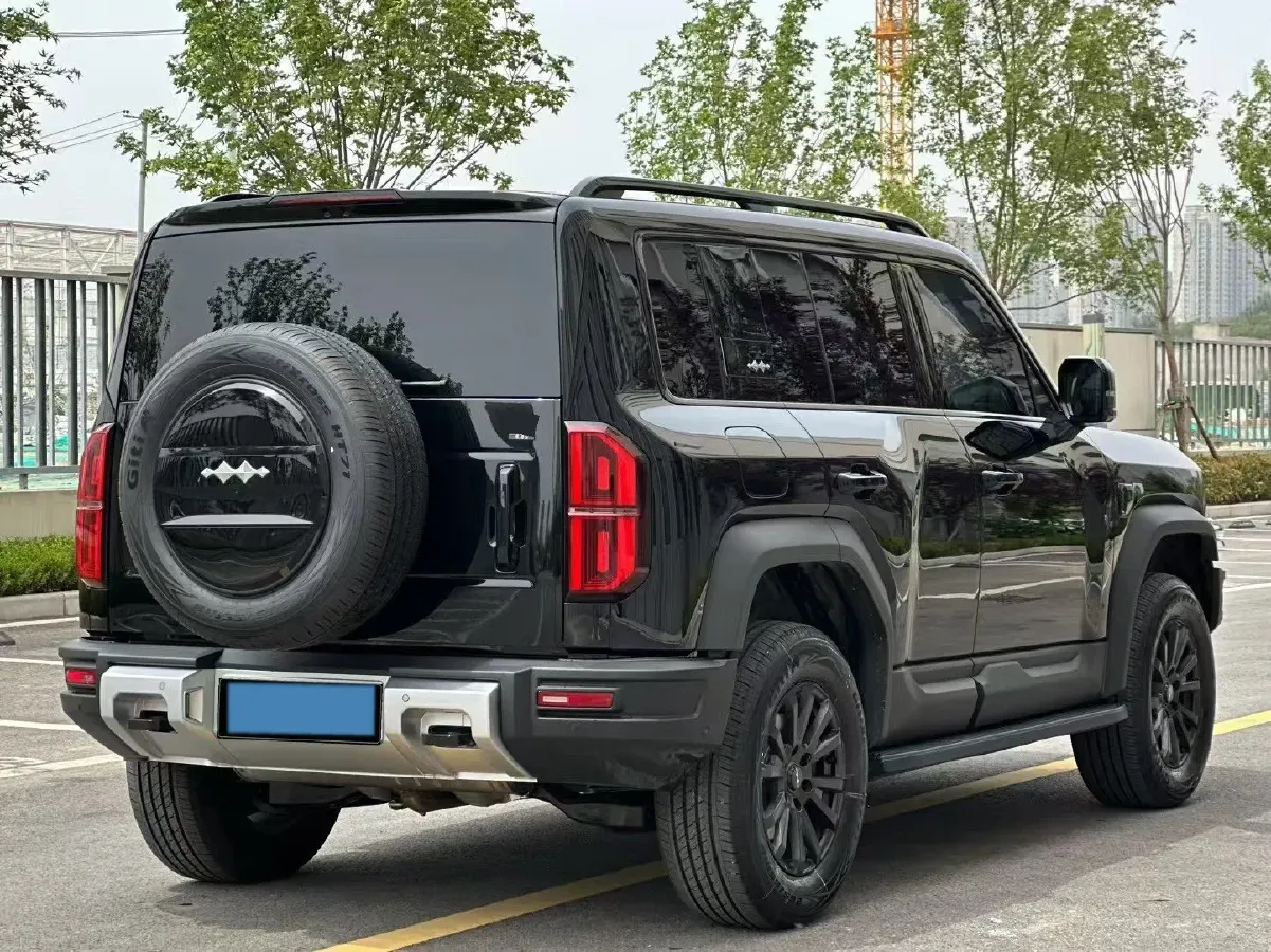 2023 FangChengBao Bao 5 1.5T 194HP L4 E-CVT PHEV 31.8KWH,autocango,china used car exporter,china ev exporter,chinese used car exporter,chinese used ev exporter