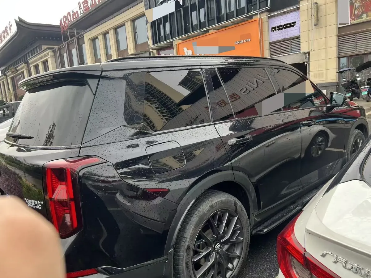 2022 GAC Trumpchi GS8 2.0T 252HP L4 8AT,autocango,china used car exporter,china ev exporter,chinese used car exporter,chinese used ev exporter