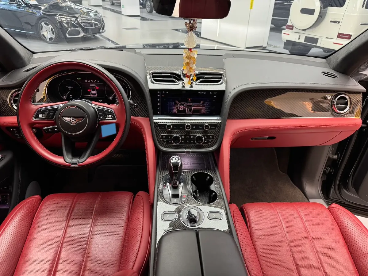 2021 Bentley Bentayga 4.0T 550HP V8 8AT,autocango,china used car exporter,china ev exporter,chinese used car exporter,chinese used ev exporter