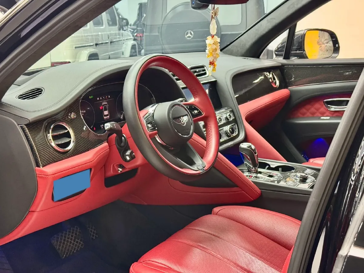 2021 Bentley Bentayga 4.0T 550HP V8 8AT,autocango,china used car exporter,china ev exporter,chinese used car exporter,chinese used ev exporter