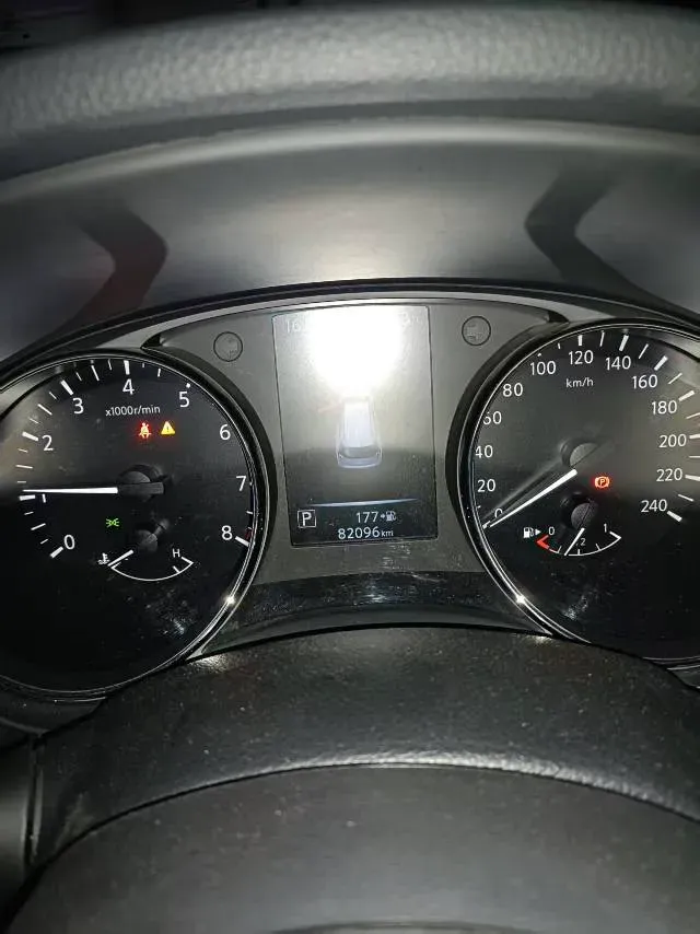 2021 Nissan X-Trail 2.0L 151HP L4 CVT,autocango,china used car exporter,china ev exporter,chinese used car exporter,chinese used ev exporter