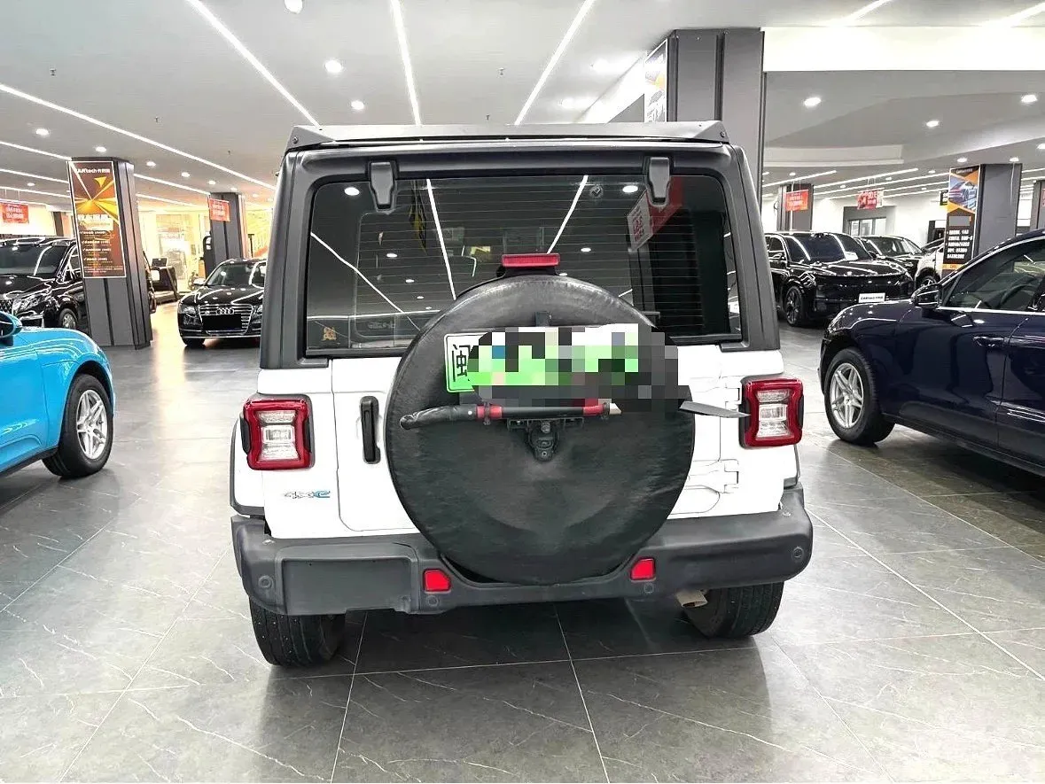 2021 Jeep Wrangler 2.0T 266HP L4 8AT PHEV 17KWH,autocango,china used car exporter,china ev exporter,chinese used car exporter,chinese used ev exporter