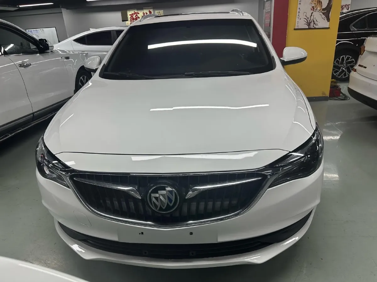 2019 Brilliance Auto V7 1.8T 231HP L4 7DCT,autocango,china used car exporter,china ev exporter,chinese used car exporter,chinese used ev exporter