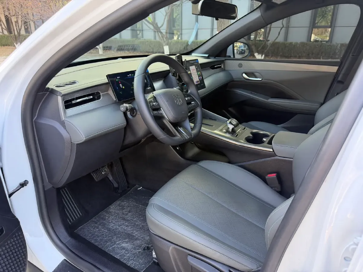 2025 BYD Qin Plus 1.5L 101HP L4 E-CVT PHEV 7.68KWH,autocango,china used car exporter,china ev exporter,chinese used car exporter,chinese used ev exporter