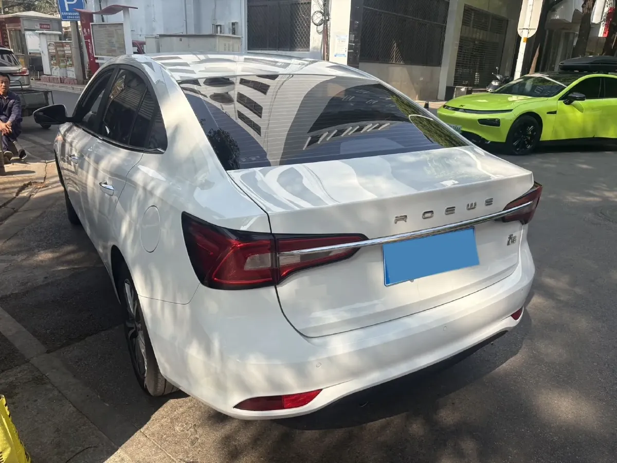 2019 Roewe i5 1.5L 120HP L4 CVT,autocango,china used car exporter,china ev exporter,chinese used car exporter,chinese used ev exporter