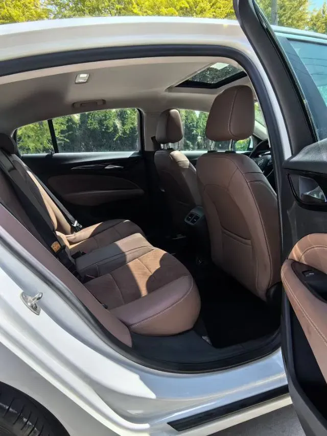 2019 Buick Regal 1.5T 170HP L4 9AT,autocango,china used car exporter,china ev exporter,chinese used car exporter,chinese used ev exporter