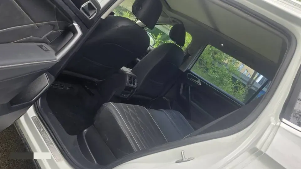 2023 Volkswagen Tiguan L 1.5T 160HP L4 7DCT,autocango,china used car exporter,china ev exporter,chinese used car exporter,chinese used ev exporter