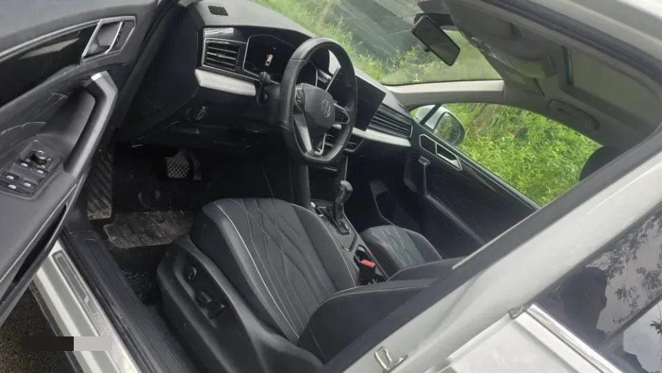 2023 Volkswagen Tiguan L 1.5T 160HP L4 7DCT,autocango,china used car exporter,china ev exporter,chinese used car exporter,chinese used ev exporter
