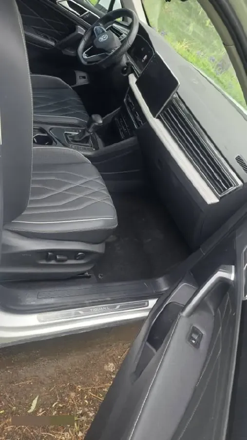 2023 Volkswagen Tiguan L 1.5T 160HP L4 7DCT,autocango,china used car exporter,china ev exporter,chinese used car exporter,chinese used ev exporter
