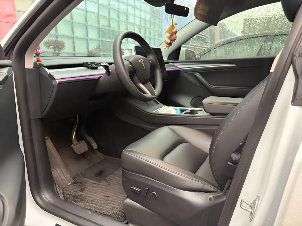 2024 Iveco OuSheng BEV 77.28KWH,autocango,china used car exporter,china ev exporter,chinese used car exporter,chinese used ev exporter