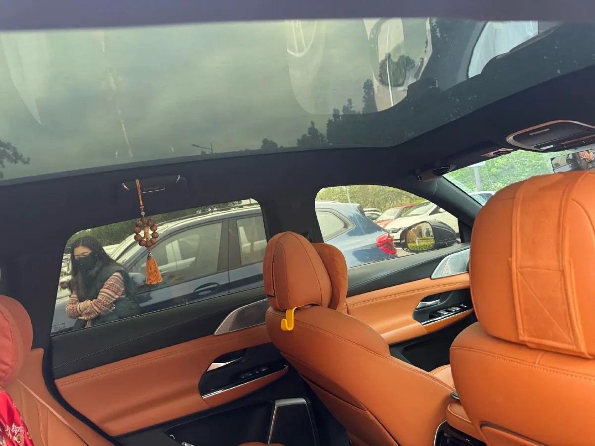 2024 Xpeng G9 BEV 98KWH,autocango,china used car exporter,china ev exporter,chinese used car exporter,chinese used ev exporter